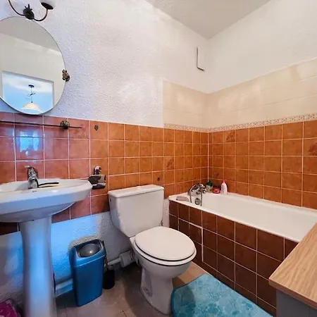 T2 Vue Proche Centre * Сен-Тропе